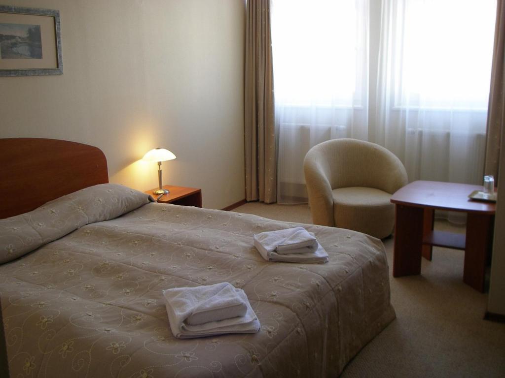 Deims Hotel Silutė Ruang foto