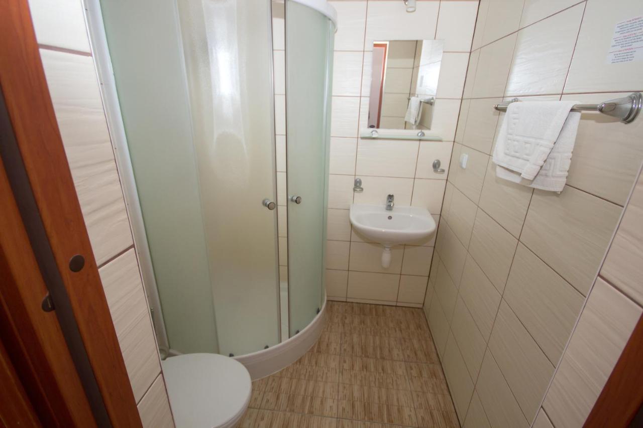 Deims Hotel Silutė Ruang foto